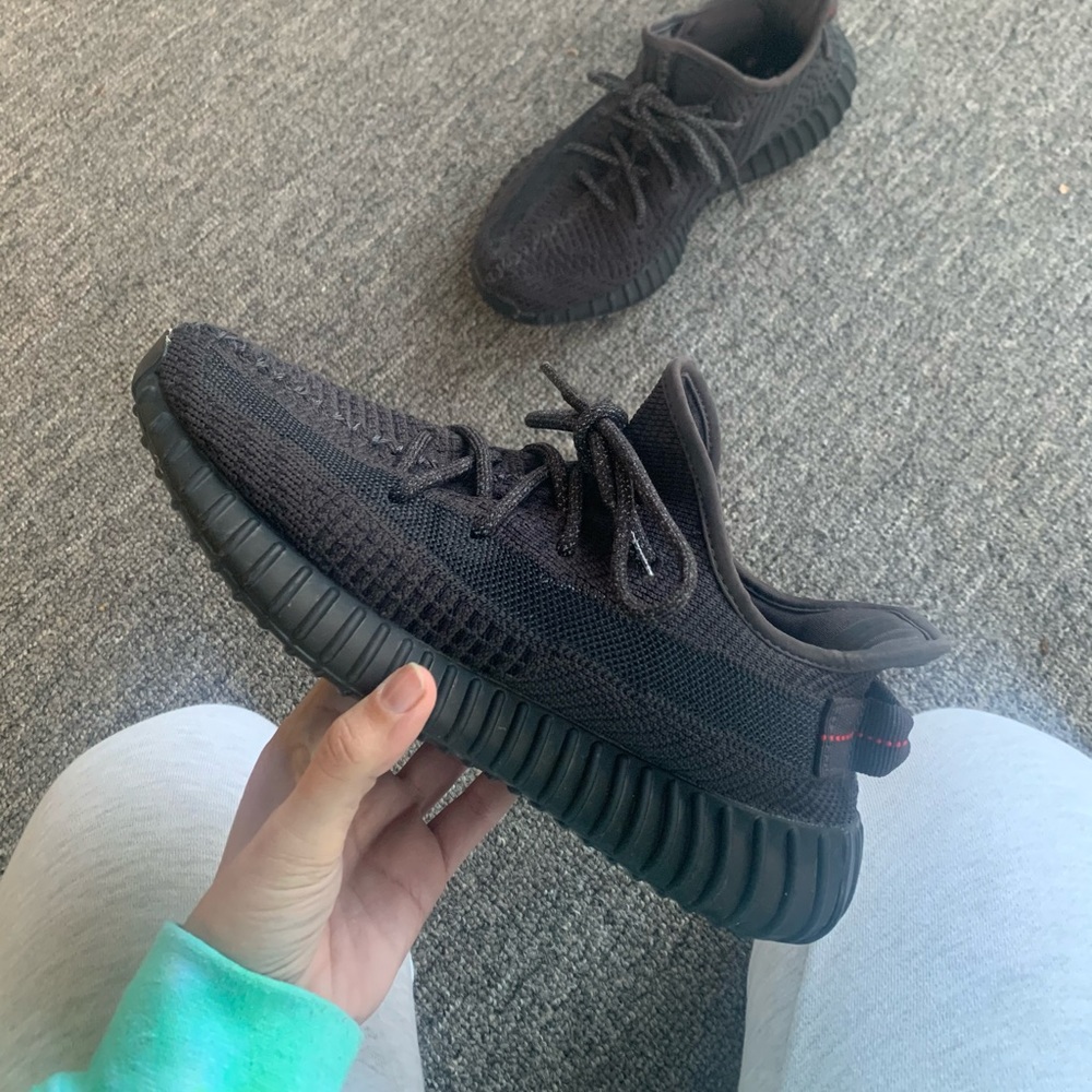 Yeezy Boost 350 V2 Black Non-Reflective